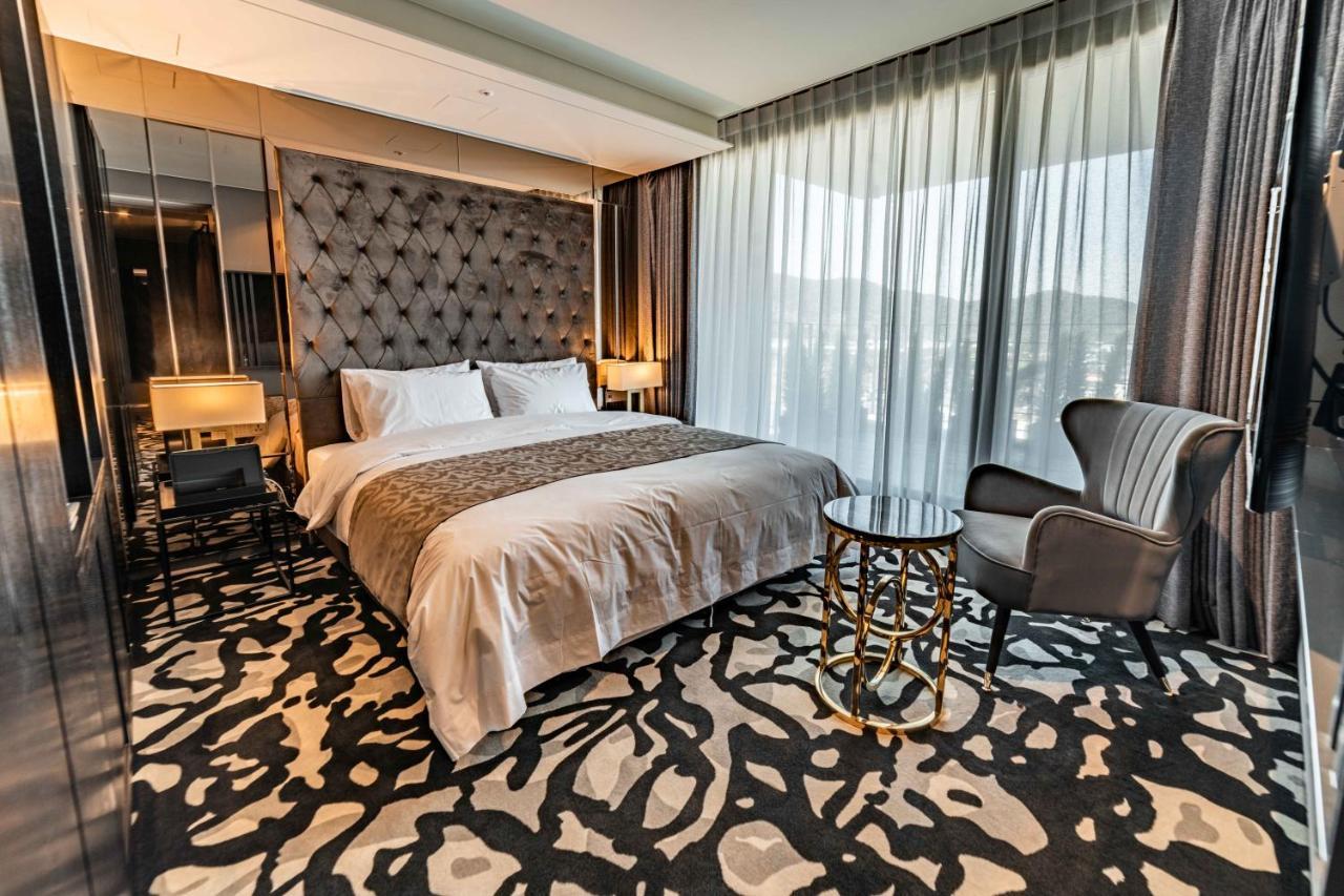 Best Louis Hamilton Hotel West Busan Exteriör bild