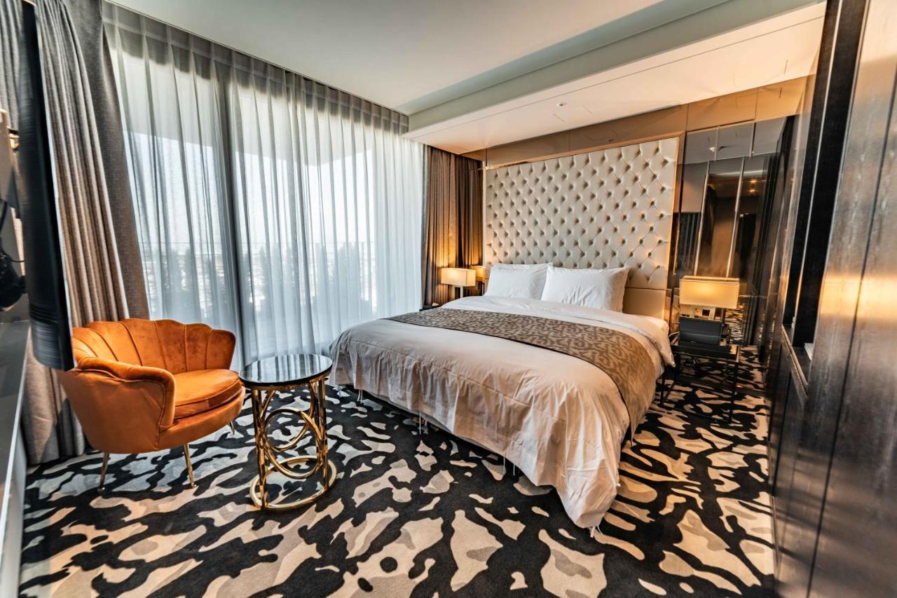 Best Louis Hamilton Hotel West Busan Exteriör bild