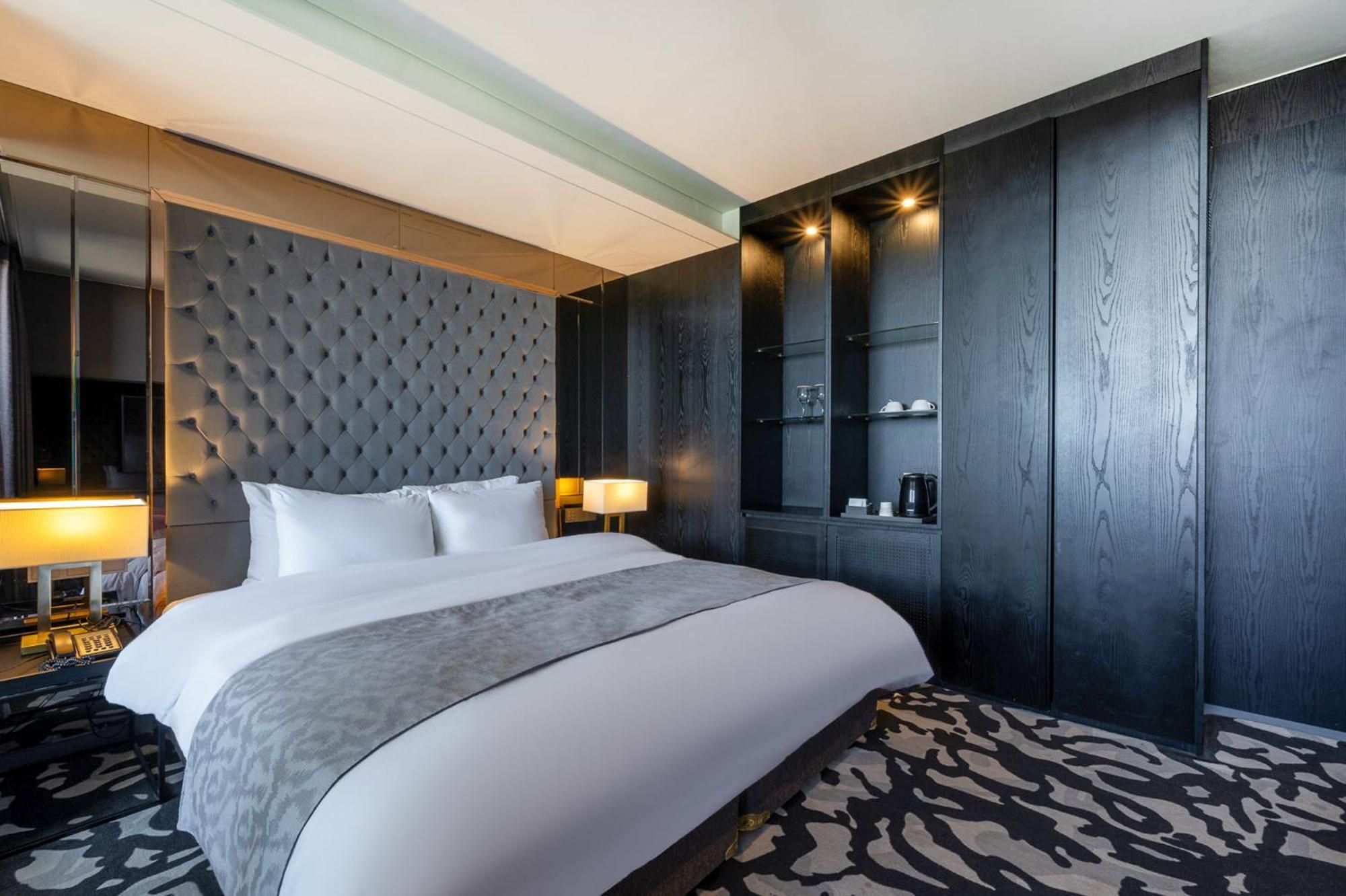 Best Louis Hamilton Hotel West Busan Exteriör bild